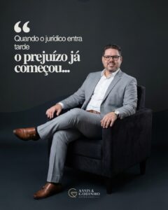 No condomínio, o problema raramente começa no processo, começa antes, quando a gestão decide no improviso e só chama o jurídico quando o conflito já virou disputa, quando a assembleia já foi contestada ou quando a multa já está sendo questionada. O jurídico preventivo não é custo para “evitar dor de cabeça”, ele é estrutura para decisões que precisam se sustentar, para procedimentos que reduzem retrabalho e para uma gestão que não depende de sorte. Condomínio não precisa de mais tensão, precisa de mais método. Se você quer entender como a atuação preventiva pode organizar decisões e reduzir risco jurídico na rotina do condomínio, chame no direct. #direitocondominial #juridicopreventivo #gestaocondominial #condominios #assembleia #regimentointerno