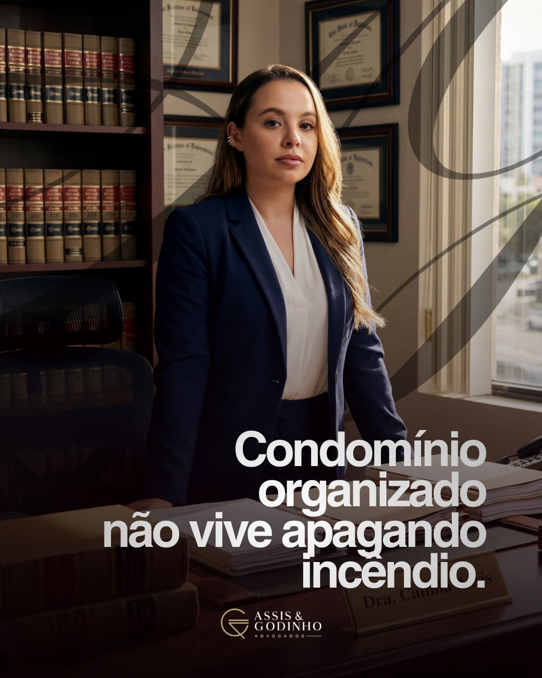 Se a gestão do seu condomínio parece que está sempre apagando incêndios, talvez o problema não seja o morador, o fornecedor ou o funcionário, mas a falta de estrutura. Improvisação até resolve no curto prazo, mas ele acumula um risco perigoso. Um dia vira processo, no outro dia vira prejuízo, e quando isso acontece, já não é mais sobre resolver rápido, é sobre conter dano. Condomínio previsível não é aquele sem conflito, é aquele que tem procedimentos claros e processos bem definidos.